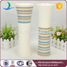 Vaso chinês da porcelana feito em China